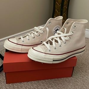 BRAND NEW CONVERSE CHUCK 70